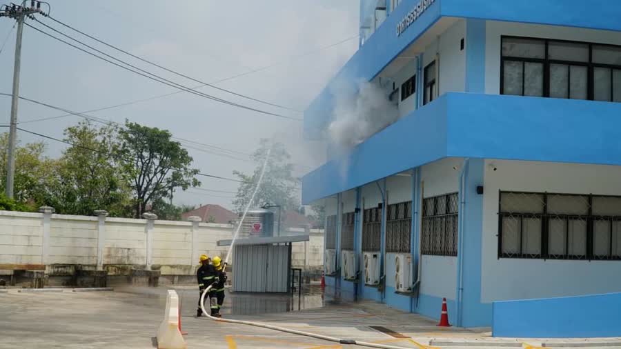 ประชาสัมพันธ์ จังหวัดปราจีนบุรี ทำการฝึกซ้อมดับเพลิงชั้นต้น และอพยพกนีไฟ ที่ โรงพยาบาลเจ้าพระยาอภัยภูเบศร เพื่อป้องกันอัคคีภัย ปี 2566