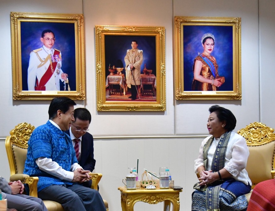ดร.พวงเพ็ชร ชุนละเอียด รัฐมนตรีประจำสำนักนายกรัฐมนตรี รุดหารือ ”ทูตจีน“ หลังมีกระแสภาพยนต์จีนนำเสนอมุมมองไทยคลาดเคลื่อน ฑูตจีนเร่งใช้สื่อในจีน ให้ความมั่นใจท่องเที่ยวไทยยังปลอดภัย ชวนเที่ยวตรุษจีนนี้ ทั่วไทย