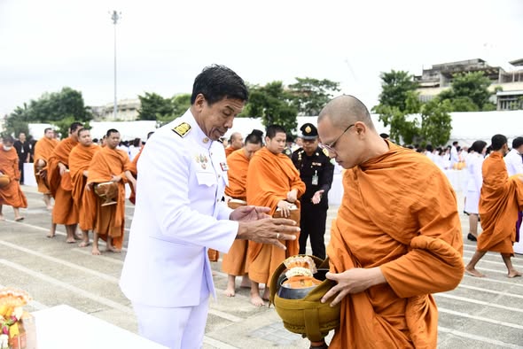 กทม. จัดพิธีบำเพ็ญกุศลถวายพระราชกุศลครบ 7 วัน (สัตตมวาร) เนื่องในวันสวรรคต สมเด็จพระบรมราชชนนีพันปีหลวง