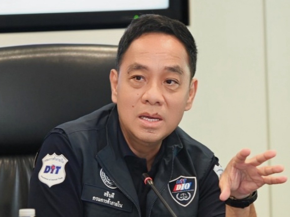 พาณิชย์ย้ำปุ๋ยยูเรียมีเพียงพอ ราคาจำหน่ายในประเทศไม่ปรับขึ้น สั่งตรวจเข้มร้านค้าทั่วประเทศ ห้ามฉวยโอกาสขึ้นราคา