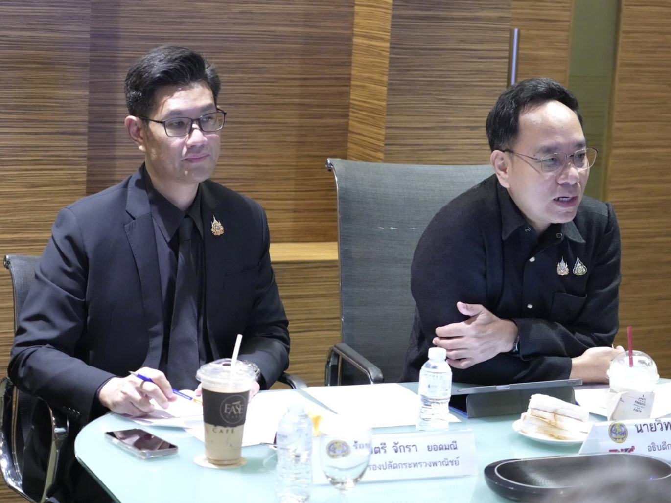 กรมการค้าภายใน ลงพื้นที่ตรวจคลังปุ๋ยอยุธยา ย้ำสต็อกเพียงพอ เร่งหาแหล่งนำเข้าใหม่ ติดตามโครงสร้างราคา ดูแลเกษตรกรไม่ให้ได้รับผลกระทบ