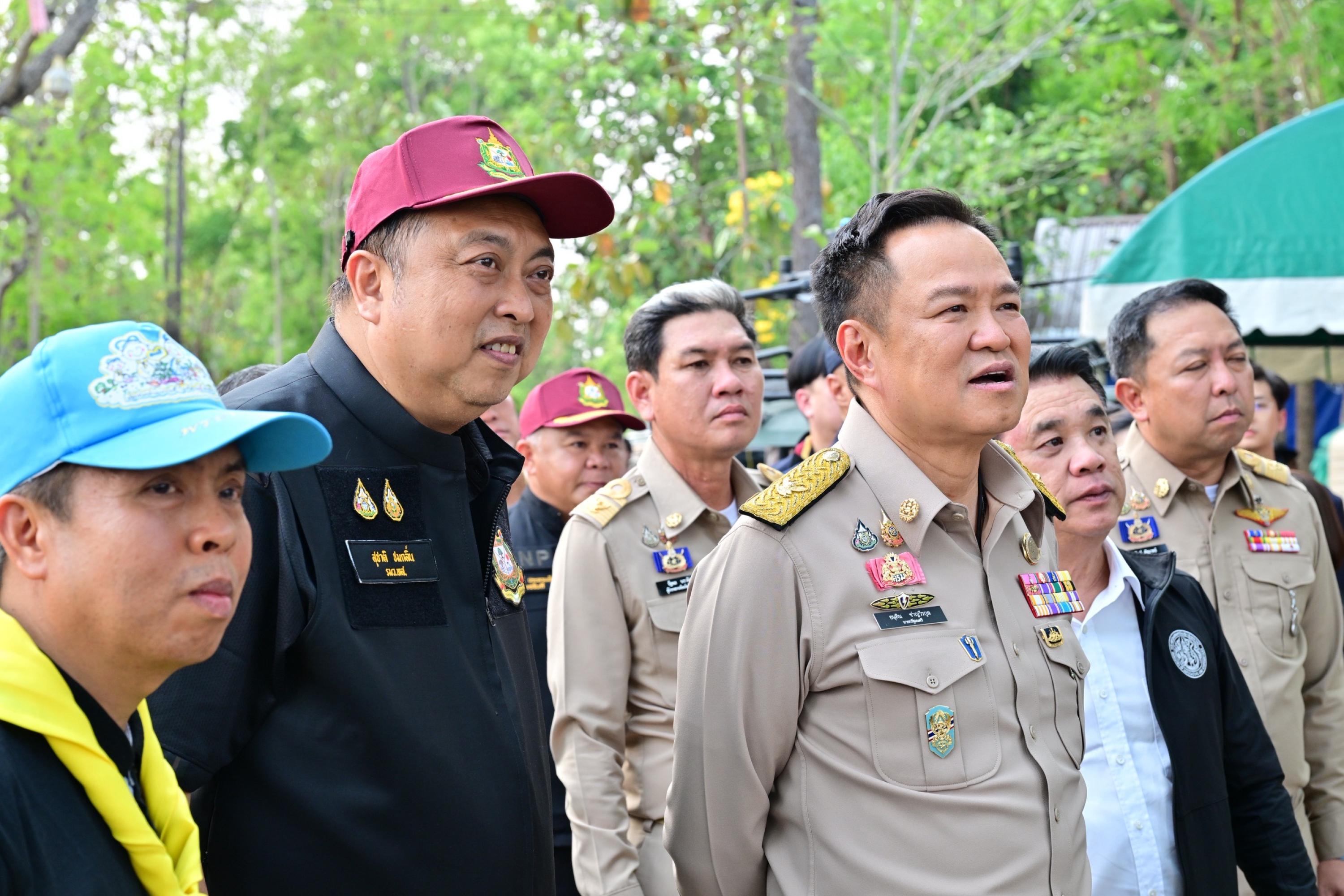 &ldquo;สุชาติ&rdquo; นำทีมลุยเชียงใหม่ ร่วม ครม. นายกฯ อนุทิน เร่งคลี่คลายไฟป่า&ndash;หมอกควันภาคเหนือ คุมเข้ม PM2.5 พร้อมเฝ้าระวังสารหนูในลำน้ำชายแดน