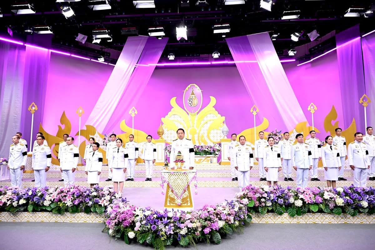 &ldquo;สุชาติ รมว.ทส.&rdquo; นำผู้บริหารกระทรวงฯ บันทึกเทปถวายพระพรชัยมงคล เนื่องในโอกาสวันเฉลิมพระชนมพรรษา 3 มิถุนายน 2569