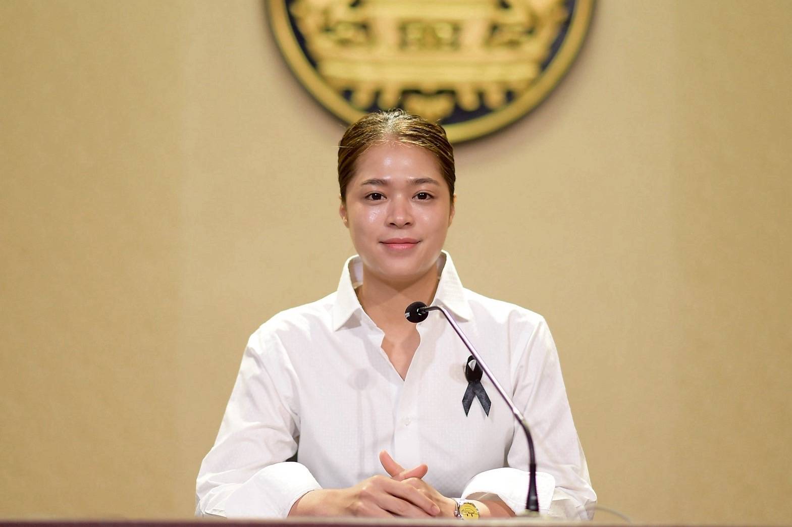 รัฐบาลกำชับ สธ. ติดตามการระบาดโรค &ldquo;อีโบลา&rdquo; อย่างใกล้ชิด ย้ำยังไม่พบระบาดในไทย ขอประชาชนอย่าตื่นตระหนก