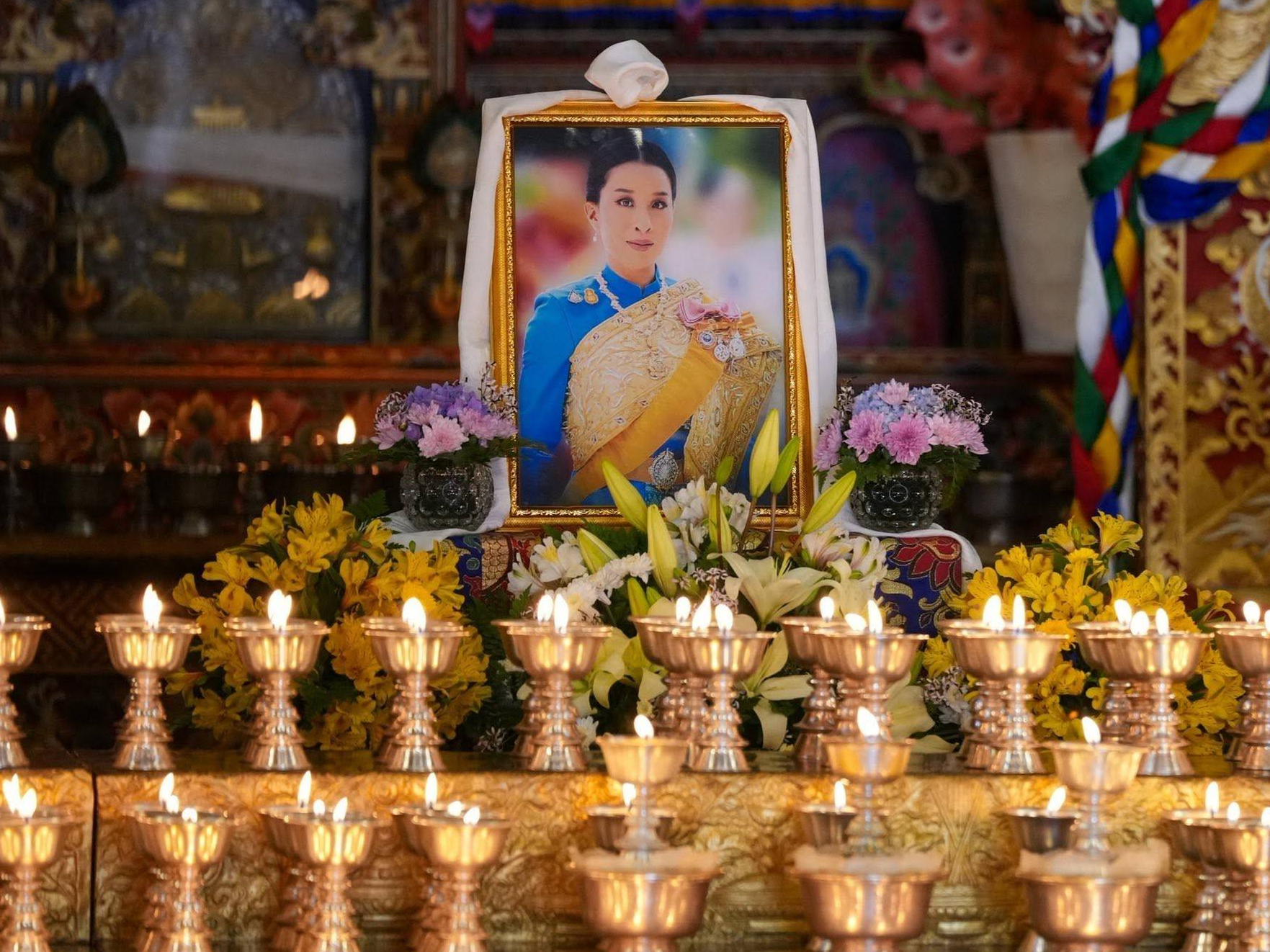 สมเด็จพระราชาธิบดีจิกมี เคเซอร์ นัมเกล วังชุก แห่งราชอาณาจักรภูฏาน ได้ทรงโพสต์ผ่านเฟซบุ๊กส่วนพระองค์ "His Majesty King Jigme Khesar Namgyel Wangchuck" ระบุข้อความว่า