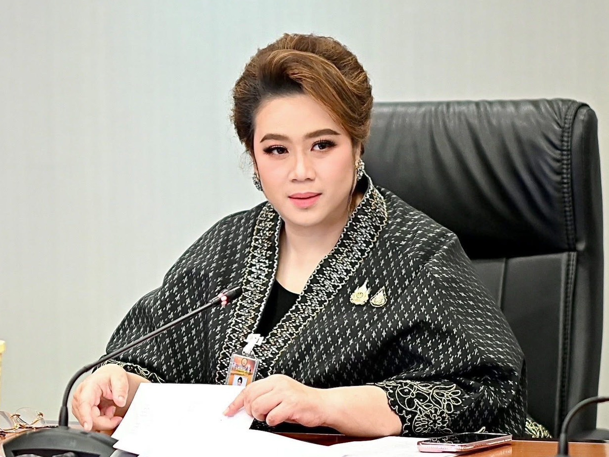 &ldquo;ศุภมาส&rdquo; ยกระดับคุมธุรกิจเสริมความงาม สั่ง สคบ.ประสานตำรวจ&ndash;แพทยสภาดำเนินคดี ตัดวงจรหมอเถื่อน