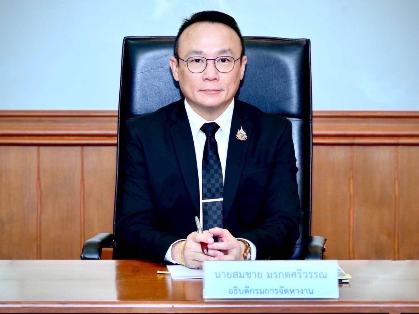 กรมการจัดหางาน ลงพื้นที่ชลบุรี ตรวจสอบแรงงานต่างด้าวทำงานผิดกฎหมาย ย้ำนายจ้าง &ndash; ลูกจ้างปฏิบัติตามกฎหมายอย่างเคร่งครัด