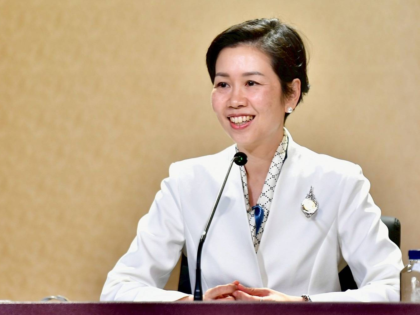 &ldquo;รัชดา&rdquo; ชี้ดัชนีเชื่อมั่นผู้บริโภคทะลุ 50 สะท้อนสัญญาณฟื้นตัว รัฐบาลเดินหน้าดูแลค่าครองชีพ เร่งส่งออก ท่องเที่ยว และการลงทุนต่อเนื่อง
