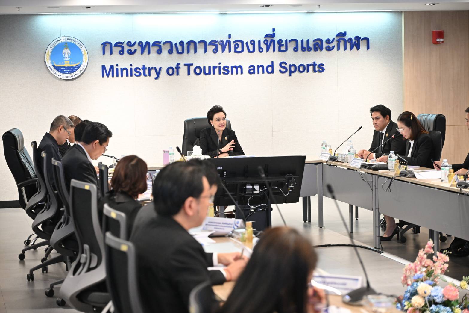 รัฐบาลเดินหน้า &ldquo;Visitor Economy&rdquo; เชื่อมท่องเที่ยวกับเศรษฐกิจทั้งระบบ ชูความปลอดภัย&ndash;มาตรฐาน&ndash;ทุนวัฒนธรรม สู่การเติบโตอย่างยั่งยืน
