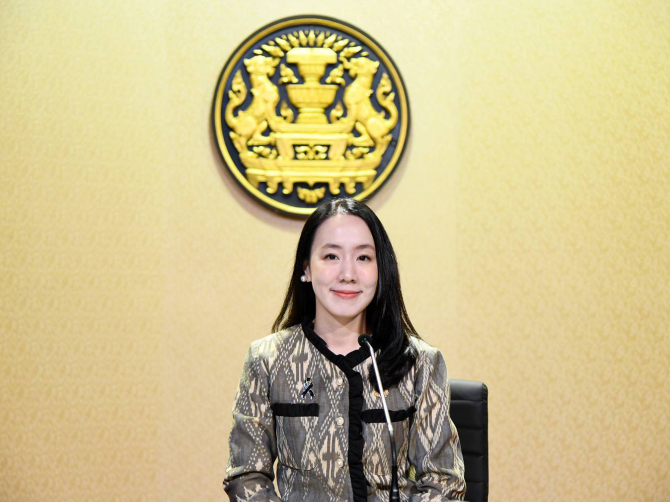 รัฐบาลเปิดรับฟังความเห็นกติกาใหม่คุมแอปเรียกรถ&ndash;ส่งอาหาร จับตา &ldquo;พ่วงงานแต่ลดค่ารอบ&ndash;GPS คลาดเคลื่อน&ndash;หน้าจอชวนเข้าใจผิด&rdquo; ไม่ใช่แค่เรื่องค่า GP