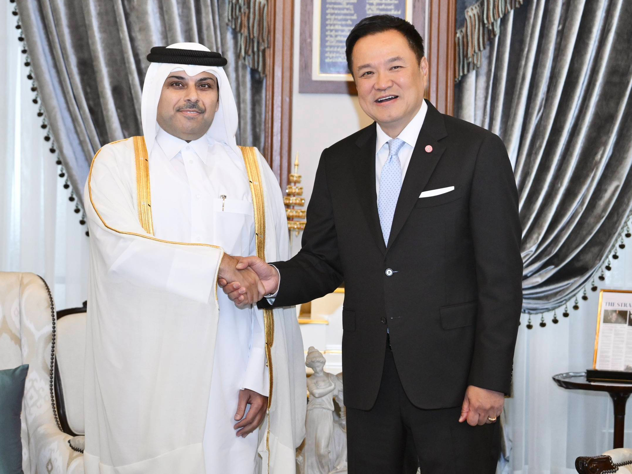 นายกฯ ต้อนรับทูตกาตาร์คนใหม่ เดินหน้าหุ้นส่วน &ldquo;พลังงาน&ndash;อาหาร&rdquo; ชูไทยจุดหมายท่องเที่ยว&ndash;การแพทย์ ต่อยอดความร่วมมือรูปธรรม