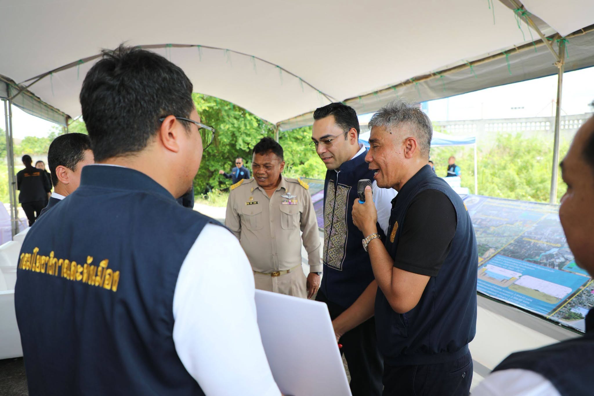 &ldquo;รมช.มท.เจเศรษฐ์&rdquo; ติดตามระบบระบายน้ำหลักควนลัง เร่งแก้น้ำท่วมซ้ำซาก&ndash;เพิ่มประสิทธิภาพระบายน้ำหาดใหญ่