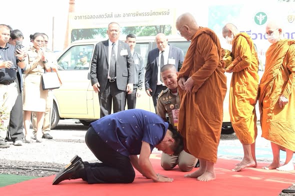 นายกฯ เป็นประธานฝ่ายฆราวาส ยกระดับ รพ.ดำเนินสะดวก สู่ "รพ.สมเด็จพระสังฆราช" ขยายการดูแลสุขภาพประชาชน