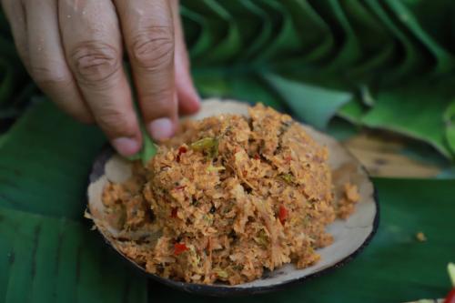 เบาะโดง