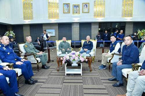 กองทัพอากาศส่งเครื่องบิน A340-500 อพยพคนไทยในอิสราเอลเที่ยวแรก