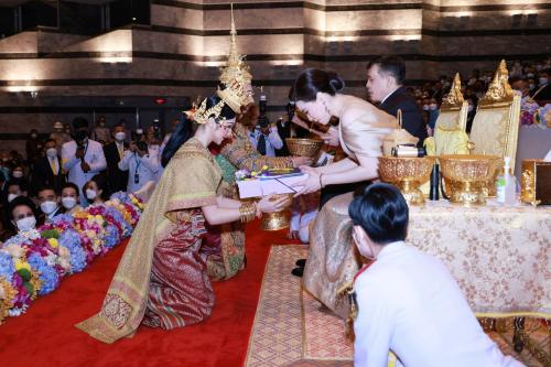 รวมภาพการแสดงโขนมูลนิธิส่งเสริมศิลปาชีพฯ ตอน กุมภกรรณทดน้ำ ในหลวง พระราชินี เสด็จพระราชดำเนิน  รอบปฐมฤกษ์ วันที่ 3 พฤศจิกายน 2566