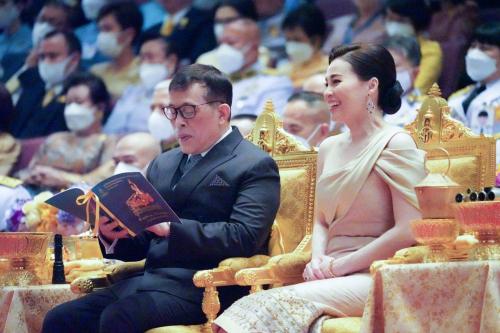 รวมภาพการแสดงโขนมูลนิธิส่งเสริมศิลปาชีพฯ ตอน กุมภกรรณทดน้ำ ในหลวง พระราชินี เสด็จพระราชดำเนิน  รอบปฐมฤกษ์ วันที่ 3 พฤศจิกายน 2566