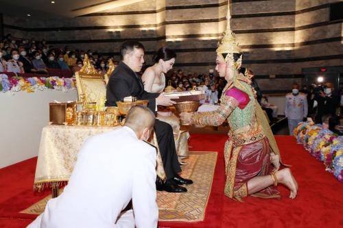 รวมภาพการแสดงโขนมูลนิธิส่งเสริมศิลปาชีพฯ ตอน กุมภกรรณทดน้ำ ในหลวง พระราชินี เสด็จพระราชดำเนิน  รอบปฐมฤกษ์ วันที่ 3 พฤศจิกายน 2566