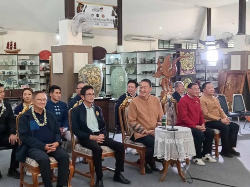 นายกรัฐมนตรี หารือแนวทางการพัฒนาผลิตภัณฑ์ชุมชน (OTOP) ด้วย Soft Power ณ ข่วงสันกำแพง ตำบลสันกำแพง อำเภอสันกำแพง จังหวัดเชียงใหม่ สำหรับบ่ายวันนี้ (29 พ.ย.66)