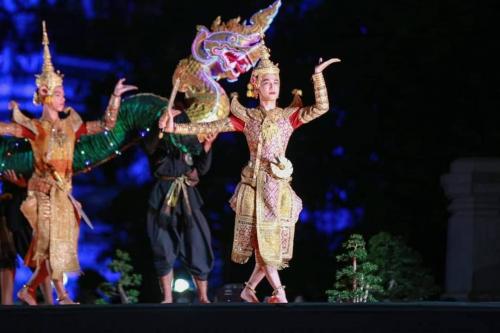 ✨ 🎊 การแสดงทางวัฒนธรรม ชุด ‘เล่าขานตำนวนยักษ์วัดแจ้ง เทพสถิตย์ วิจิตรคู่สองฝั่งเจ้าพระยา’ ที่งาน ‘Vijit Chao Phraya 2023’ ณ วัดอรุณราชวราราม กรุงเทพมหานคร