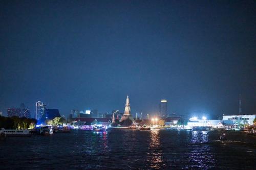 นายกฯ เชิญชวนร่วมงาน “วิจิตร เจ้าพระยา 2023” ส่งเสริมการท่องเที่ยวไทย-นโยบาย Soft Power ของรัฐบาล ผ่านต้นทุนทางวัฒนธรรมอย่างสร้างสรรค์