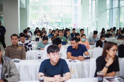 SPU LAW FORUM 54ปีศรีปทุม เสวนาถ่ายทอดความรู้และเทคนิค การพิชิตทุนและการทำเค้าโครงงานวิจัยสำหรับนักศึกษาปริญญาโท-เอก ด้านกฎหมาย