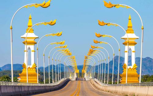 เส้นทางสายไหม : สะพานมิตรภาพไทย-ลาว แห่งที่ 3